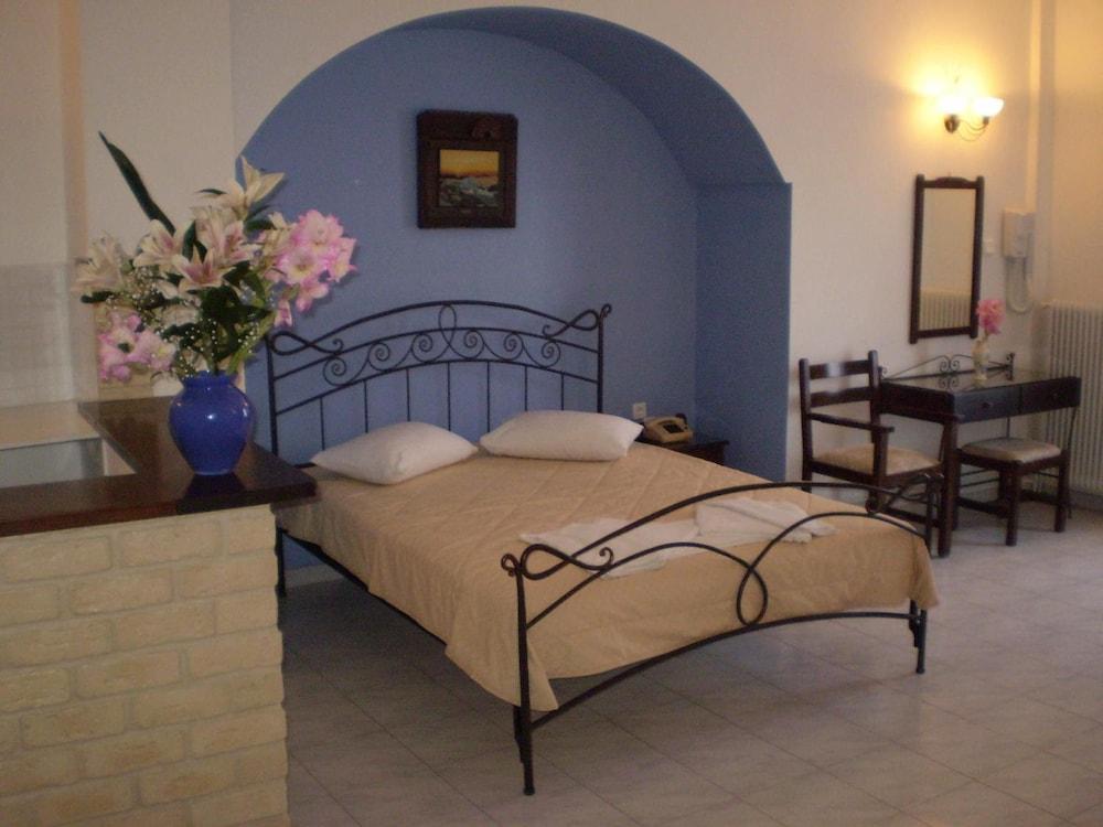 Hotel Apartments Giannis Adamantas  Zewnętrze zdjęcie