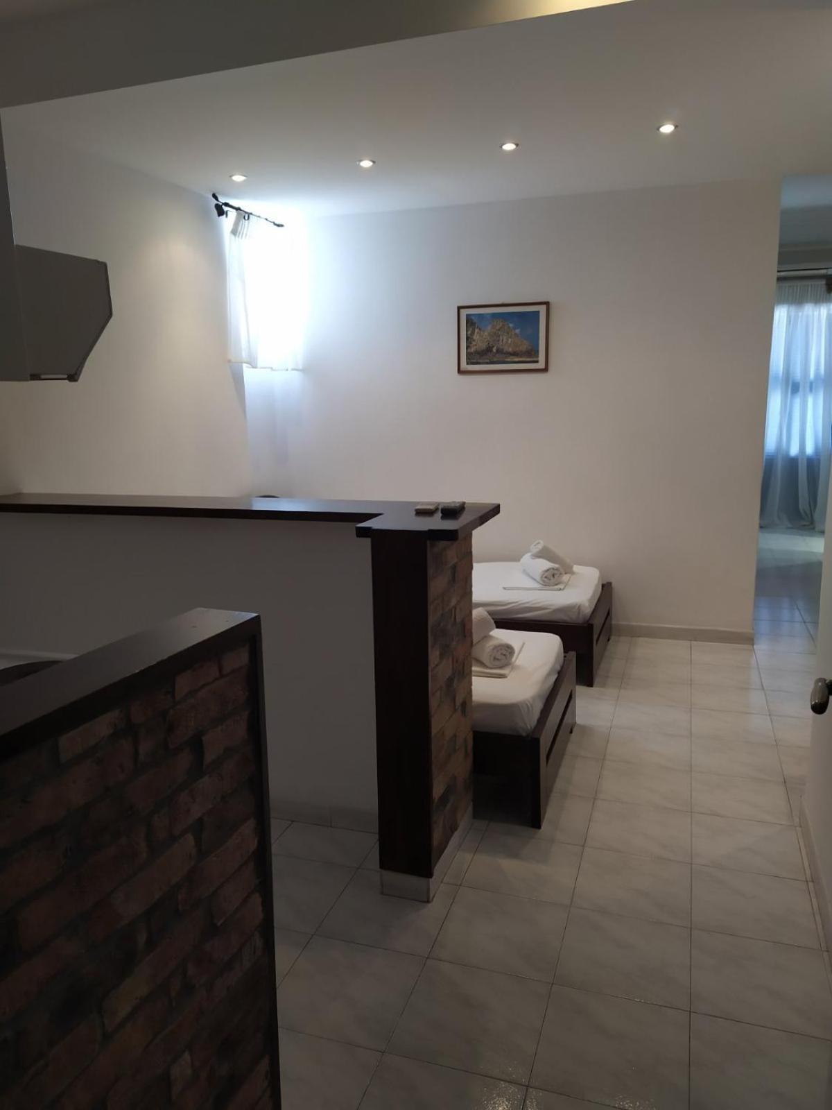 Hotel Apartments Giannis Adamantas  Zewnętrze zdjęcie